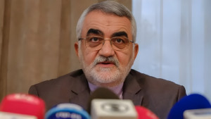 হরমুজ প্রণালি পরিচালনা ও টোল আদায়ের জন্য নতুন ব্যবস্থা চালুর কথা ভাবছে ইরান