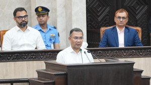 পেশাদার খেলোয়াড়দের রাজনৈতিক প্রভাবমুক্ত থাকার আহ্বান প্রধানমন্ত্রীর