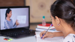 অনলাইন ক্লাস নিয়ে নতুন সিদ্ধান্ত