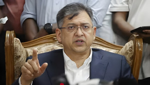 সংসদে সংবিধান সংস্কার পরিষদ নিয়ে আলোচনা হতে পারে: স্বরাষ্ট্রমন্ত্রী