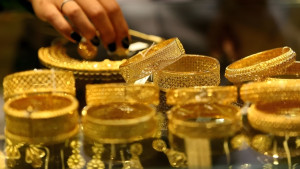 সোনার দামে বড় উত্থান