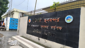 ঈদে বুড়িমারী স্থলবন্দরে টানা ১১ দিন আমদানি-রপ্তানি বন্ধ