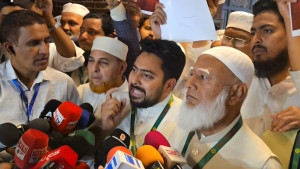 রাষ্ট্রপতির ভাষণে উত্তপ্ত সংসদ, বিরোধী দলের ওয়াক আউট