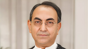 এভারকেয়ারে মির্জা আব্বাসের মস্তিষ্কে অস্ত্রোপচার সম্পন্ন