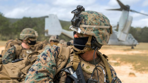 স্থলসেনা মোতায়েন: তেহরানকে ‘আত্মসমর্পণে’ বাধ্য করতে চায় ওয়াশিংটন