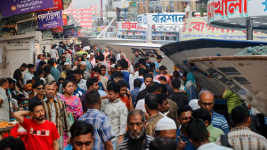 ঈদের ছুটি শেষে রাজধানীতে ফিরছে নগরবাসী