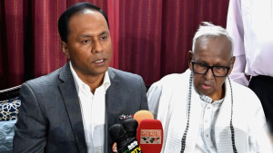 সাবেক স্পিকারের বাসায় ডেপুটি স্পিকার