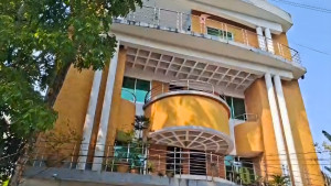 আইজিপির বাড়িতে চুরি