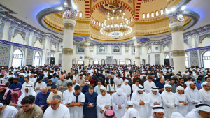 সংযুক্ত আরব আমিরাতে এবার মাঠে ঈদ জামাত বন্ধ