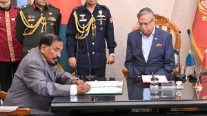 বিএনপির স্থায়ী কমিটি থেকে হাফিজ উদ্দিন আহমদের পদত্যাগ