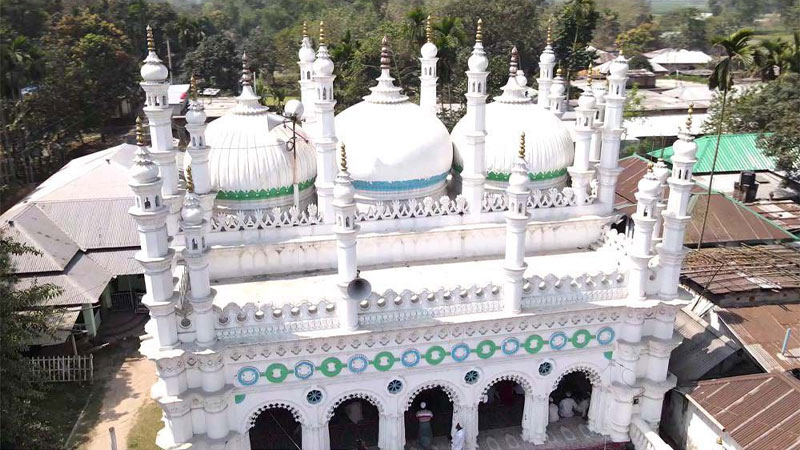 কালের স্বাক্ষী জামালপুর জমিদার বাড়ির জামে মসজিদ