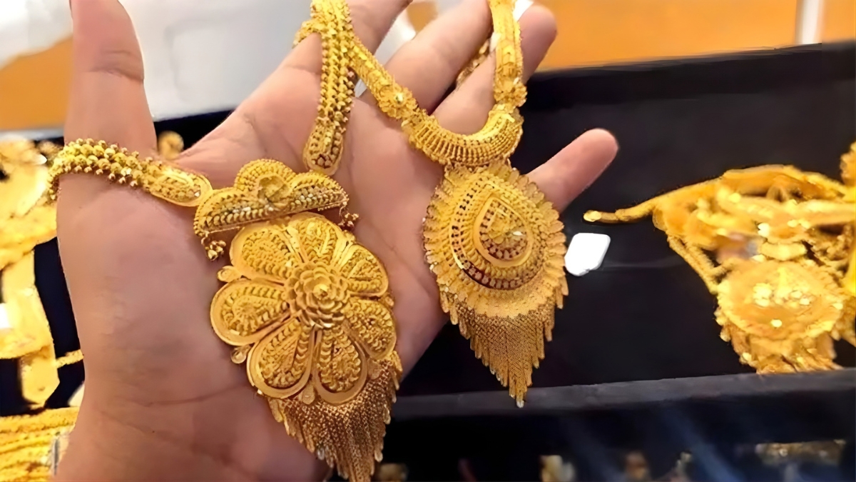 ঈদের আগে ফের কমল সোনার দাম