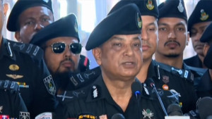 জঙ্গল সলিমপুরে সন্ত্রাসীরা ঢুকতে পারবে না: র‍্যাব