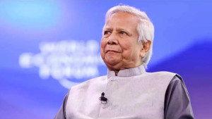 ফ্রান্সে গেলেন ড. ইউনূস, ভিআইপি প্রোটোকল