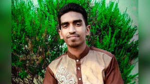 ‘আমার ছেলেকে এনে দে তোরা’