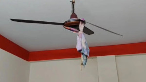 নারী পুলিশ সদস্যের মরদেহ উদ্ধার