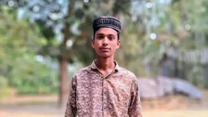 বন্ধুদের সঙ্গে কথা কাটাকাটির জেরে স্কুলছাত্রকে পিটিয়ে হত্যা