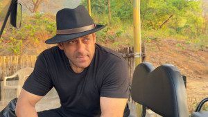 ‘মানুষের কষ্ট কি বিনোদনের উপাদান’ প্রশ্ন সালমান খানের