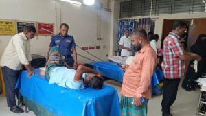 ক্ষেতের পানি অন্যের জমিতে যাওয়ায় সংঘর্ষ, আহত ৮