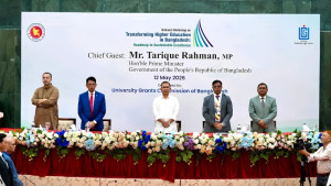 বিশ্ববিদ্যালয় গবেষণায় দুর্বলতার পেছনে রাজনৈতিক নিয়োগের ইঙ্গিত প্রধানমন্ত্রীর