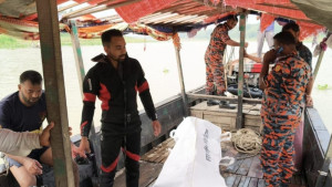মাদকবিরোধী অভিযানের সময় নদীতে ঝাঁপ, ৪ ঘন্টা পর মিলল মরদেহ