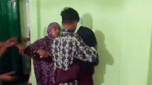অপহরণ মামলা দিয়ে ‘প্রেমিকের কাছ থেকে তরুণীকে নিয়ে গেল পরিবার’