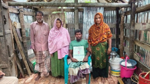 প্রতিবন্ধী যুবকের পরিবারকে উচ্ছেদে মারধর ও হামলার অভিযোগ