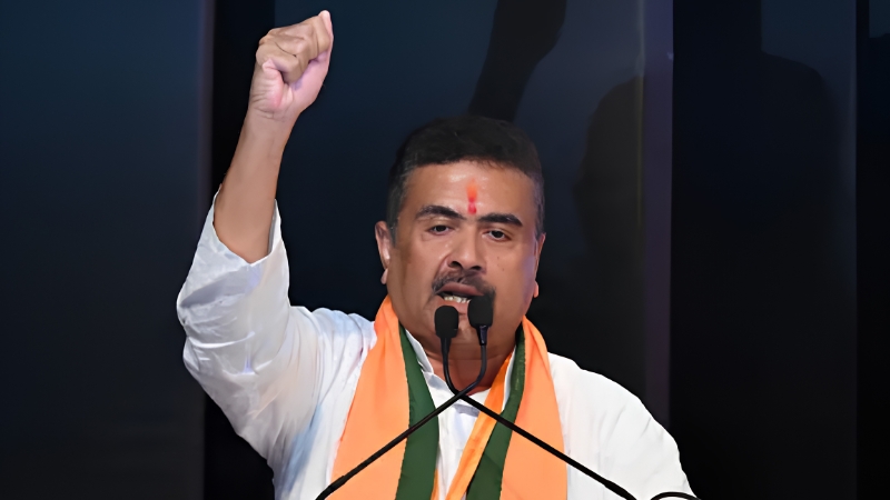 ভবানীপুরের বিধায়ক হিসেবে শপথ নিলেন শুভেন্দু, ছাড়লেন নন্দীগ্রাম